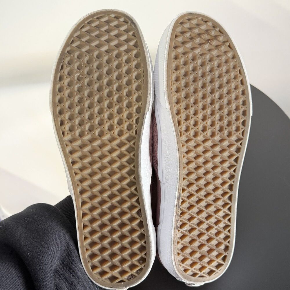 Vans Classic Slip-On Pink Herringbone Sneakers Women’s 9.5 (Men’s 8) Low Top - Picture 11 of 15